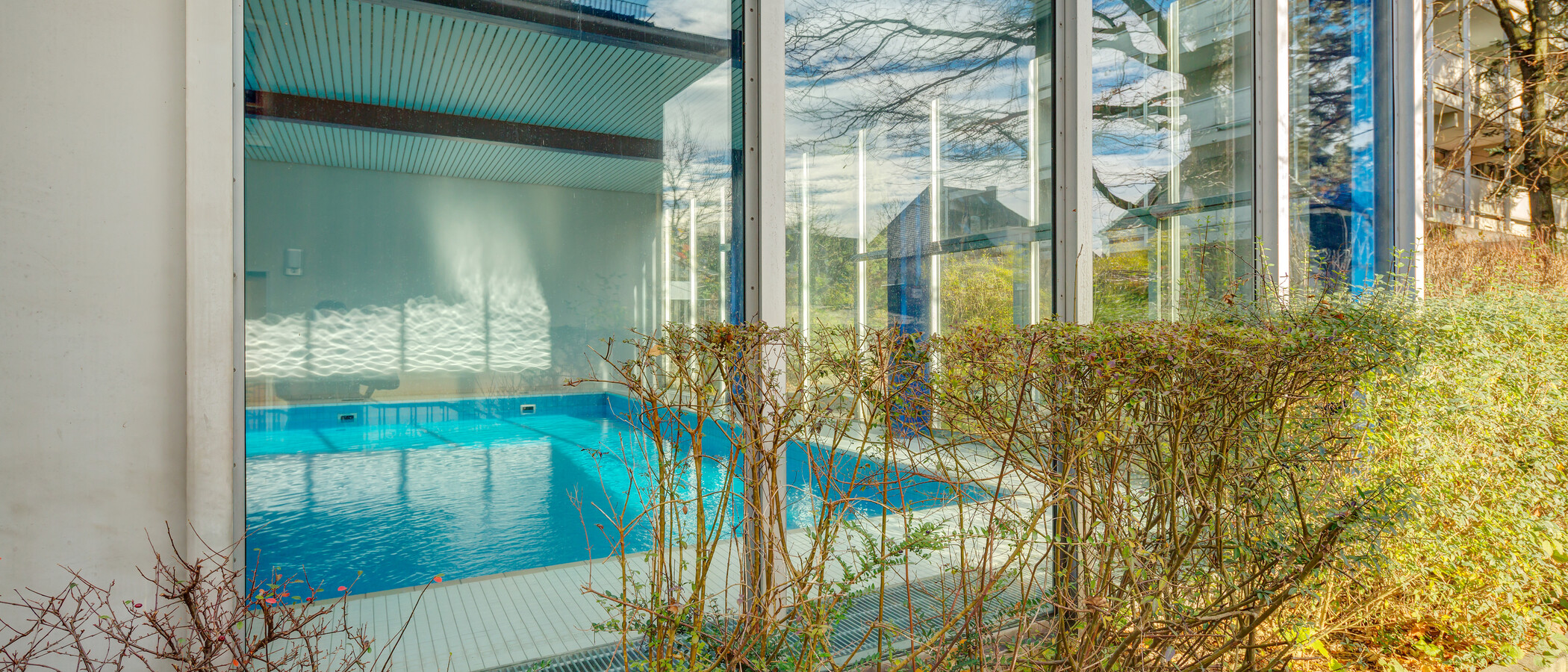 マンション München Schwabing-Nord (zw. Leopoldstraße & Englischen Garten) 01 プール 4892