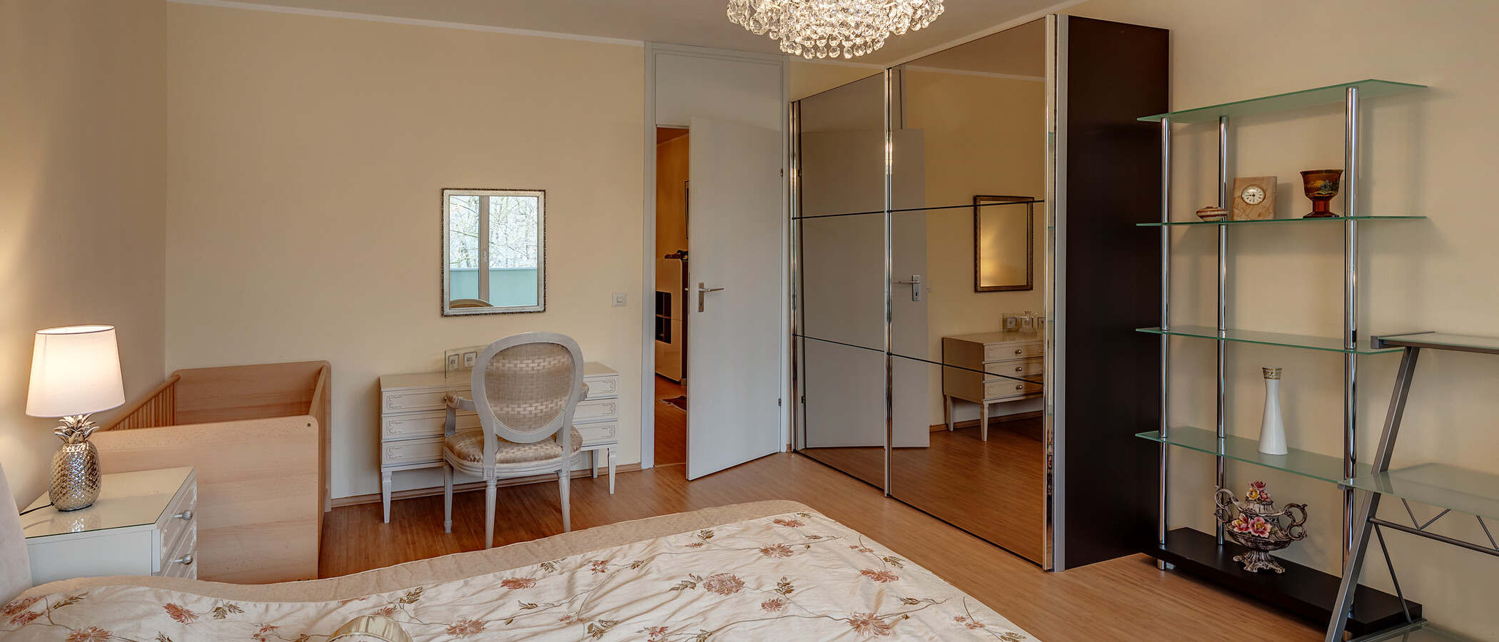 マンション München Schwabing-Nord (zw. Leopoldstraße & Englischen Garten) 03 寝室 4892