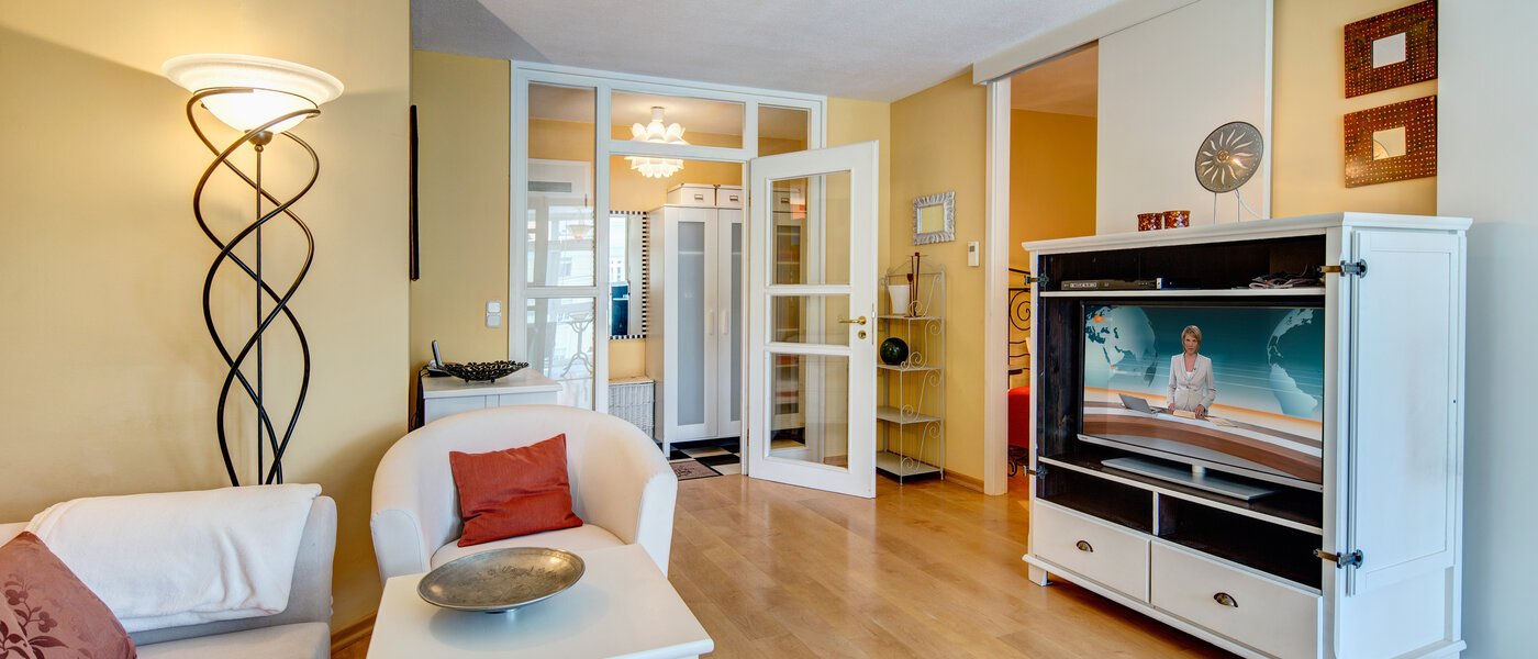 マンション München Schwabing-West (rund um den Bonner Platz) 04 リビングルーム 4912