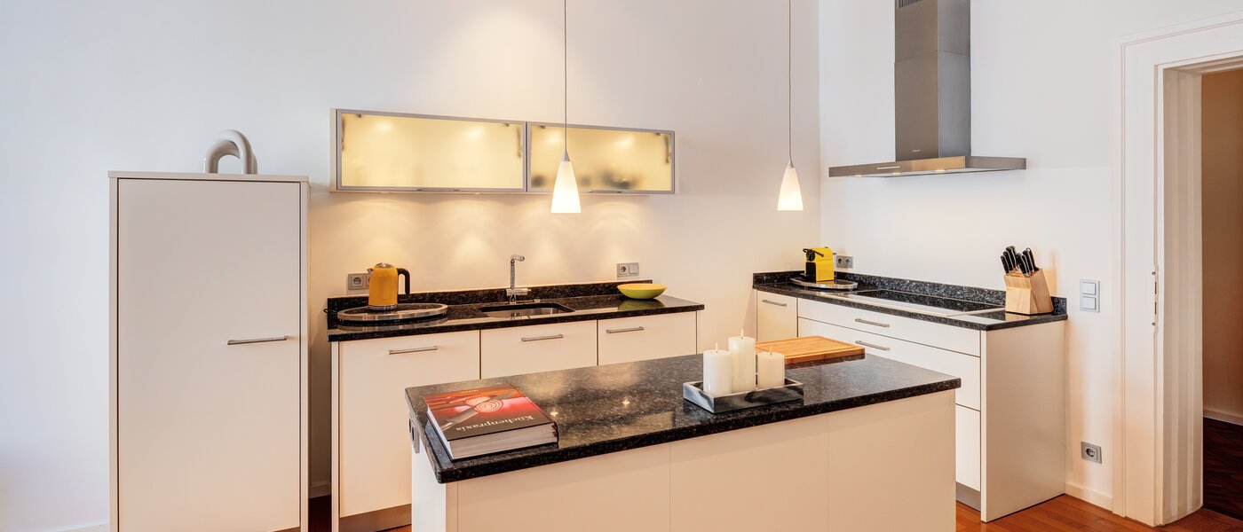 マンション München Schwabing (links der Leopoldstraße) 02 キッチン 4915