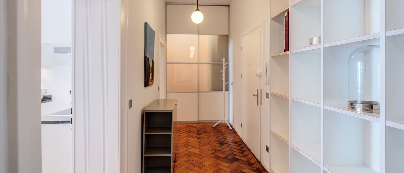 マンション München Schwabing (links der Leopoldstraße) 06 玄関入り口 4915