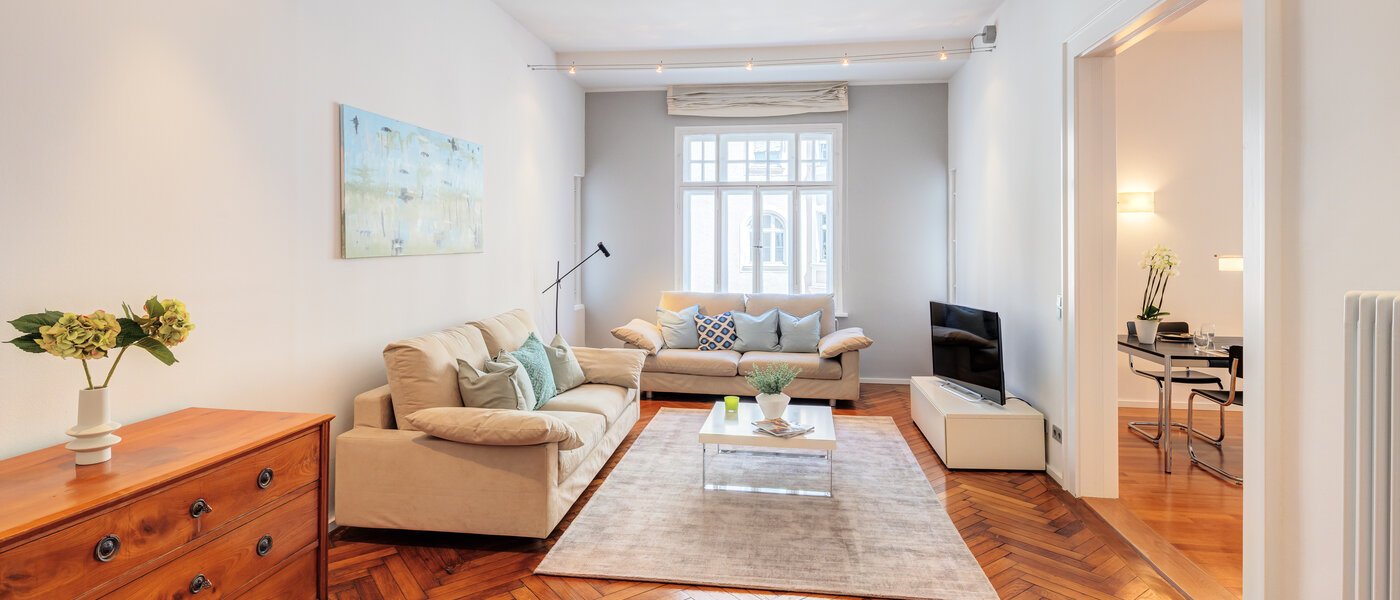 マンション München Schwabing (links der Leopoldstraße) 01 リビングエリア 4915