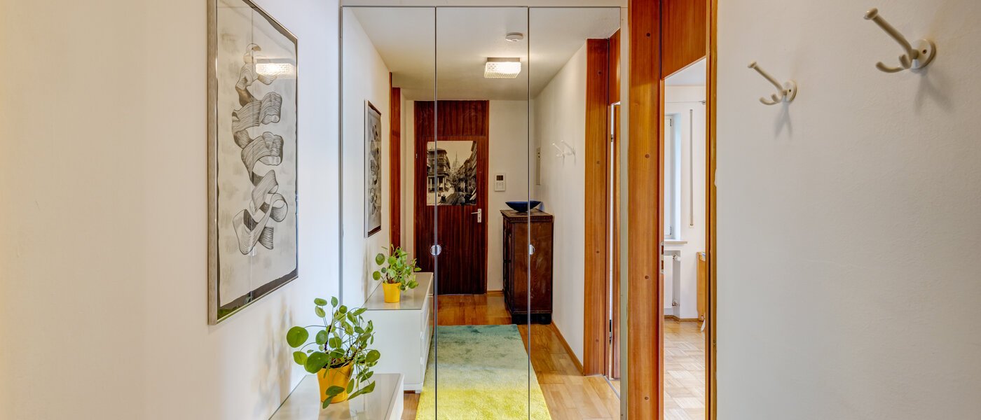 マンション München Nymphenburg 01 玄関入り口 4942