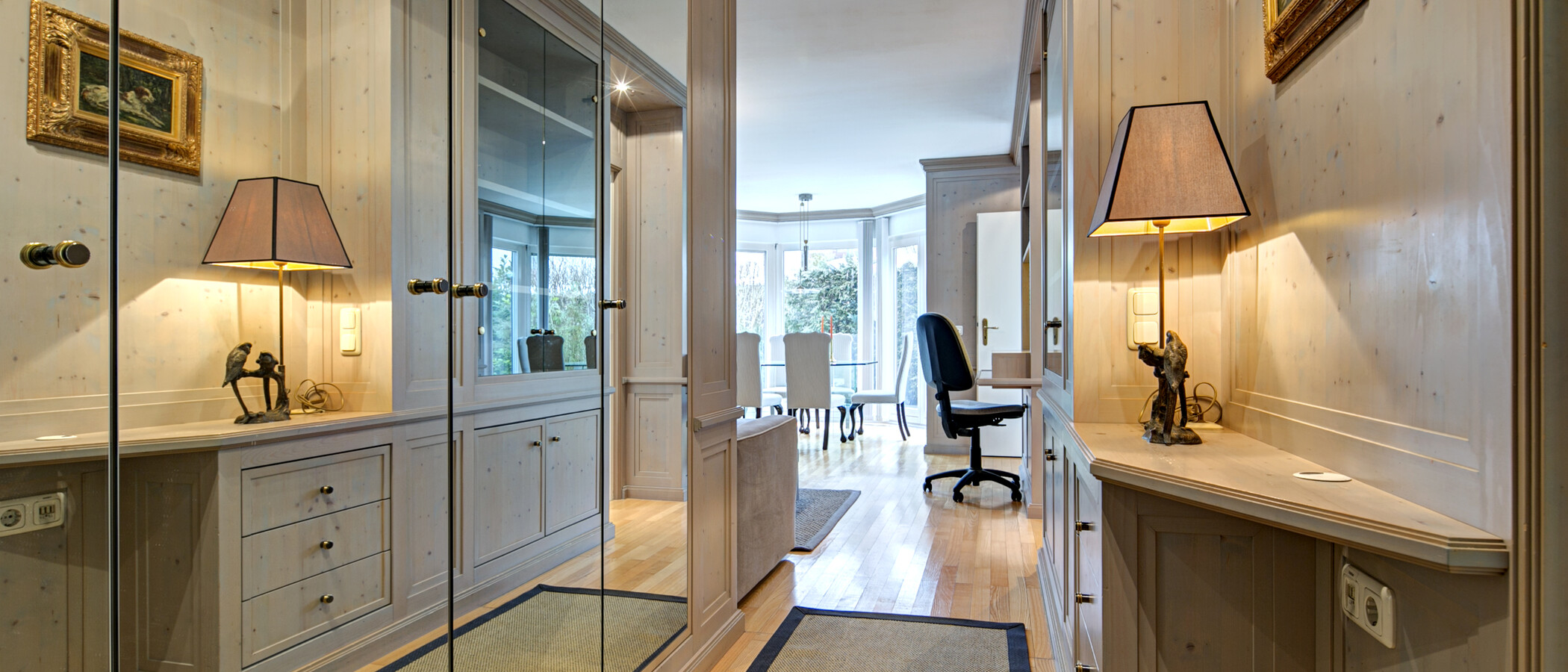 マンション München Obermenzing 01 玄関入り口 4944