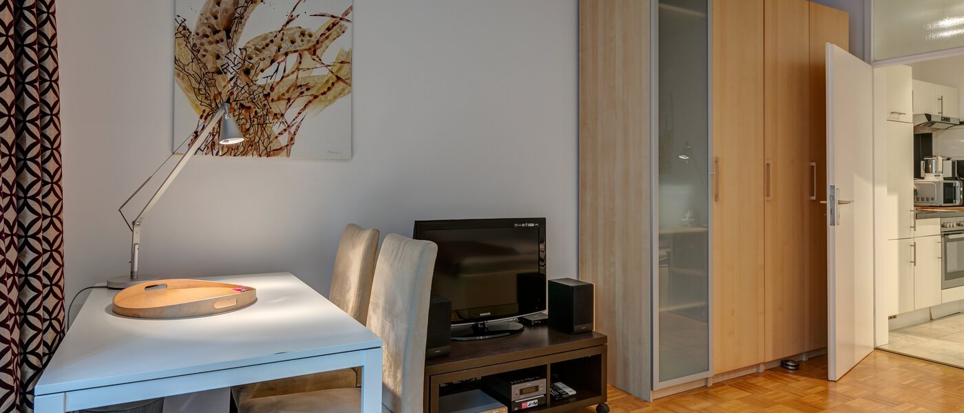 アパルトマン München Schwabing-West (rund um den Hohenzollernplatz) 02 リビングエリア 4983