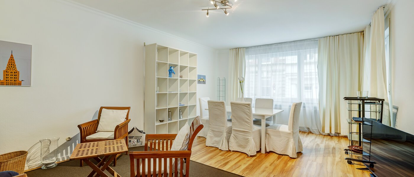 マンション München Schwabing (rechts der Leopoldstraße) 02 リビングエリア 4984