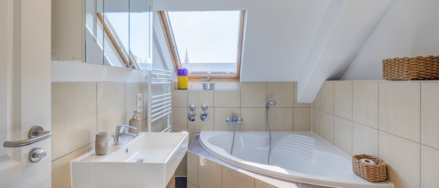 メゾネット・マンション（複数階にわたるマンション） München Au 01 浴室 5023