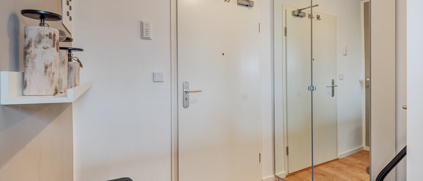 メゾネット・マンション（複数階にわたるマンション） München Au 01 玄関入り口 5023