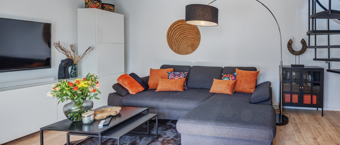 メゾネット・マンション（複数階にわたるマンション） München Au 02 リビングエリア 5023