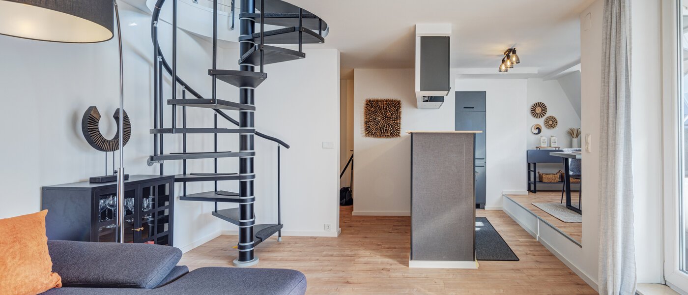 メゾネット・マンション（複数階にわたるマンション） München Au 03 リビングエリア 5023