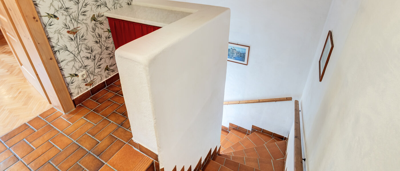 アパルトマン Pullach im Isartal 03 玄関入り口 503