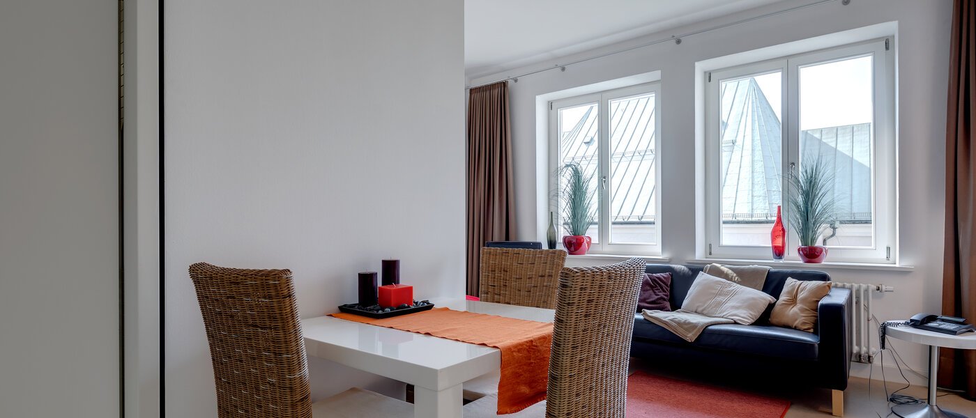 マンション München Lehel 04 リビングエリア 5093