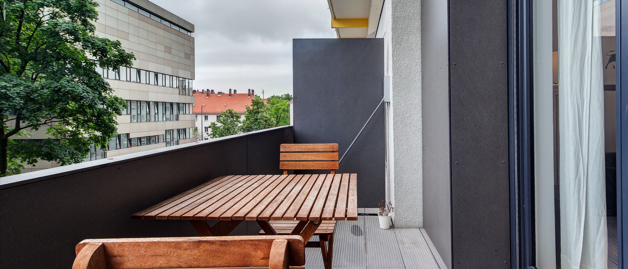 マンション München Schwabing (rechts der Leopoldstraße) 03 ベランダ 5170