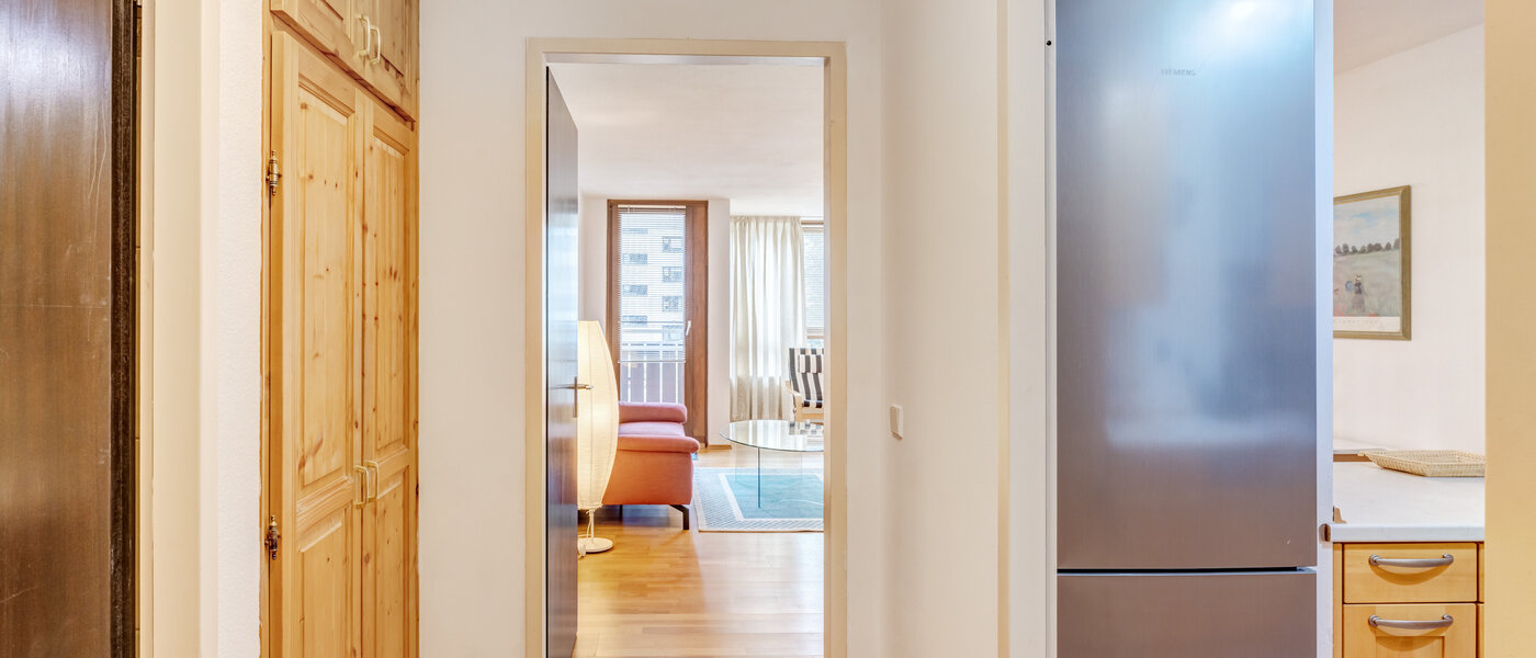 マンション München Haidhausen 02 玄関入り口 5180