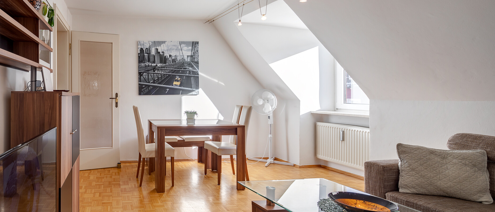 マンション München Au 01 リビングルーム 5249