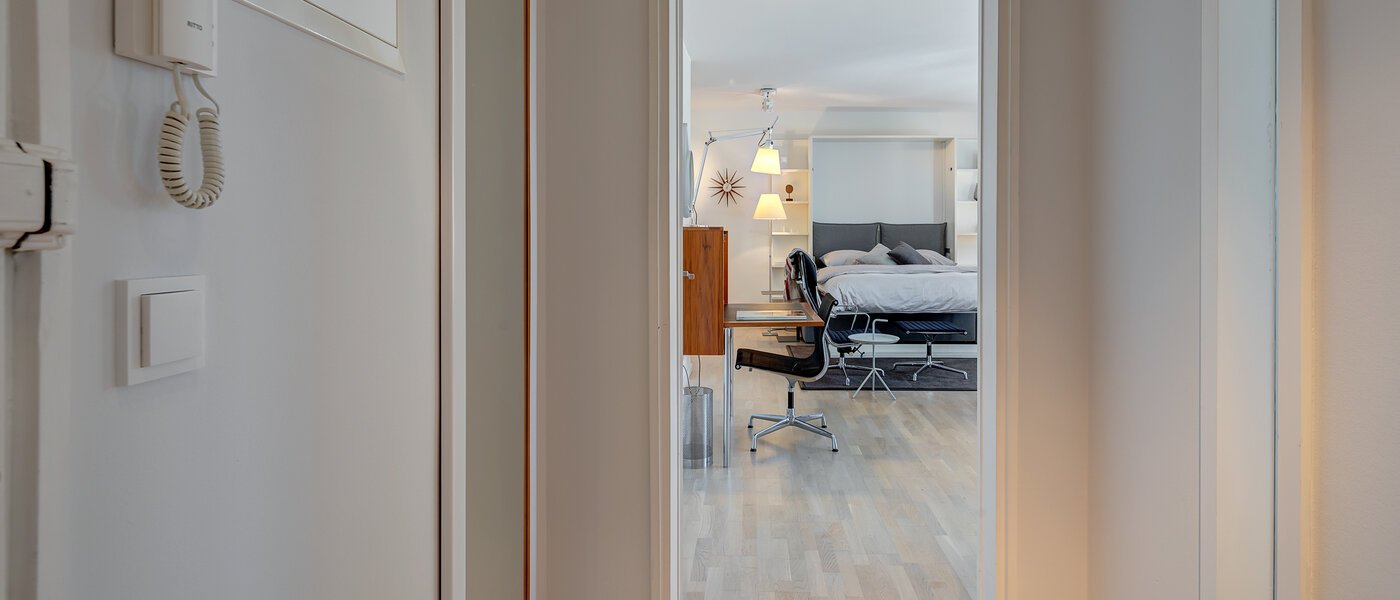 マンション München Schwabing (links der Leopoldstraße) 02 玄関入り口 5263