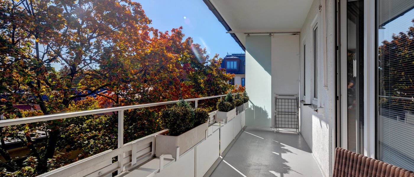 マンション München Schwabing (links der Leopoldstraße) 02 ベランダ 5263