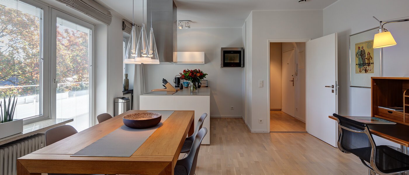 マンション München Schwabing (links der Leopoldstraße) 03 リビングエリア 5263