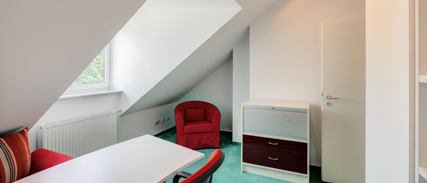 テラスハウス München Westpark 04 仕事部屋 5296