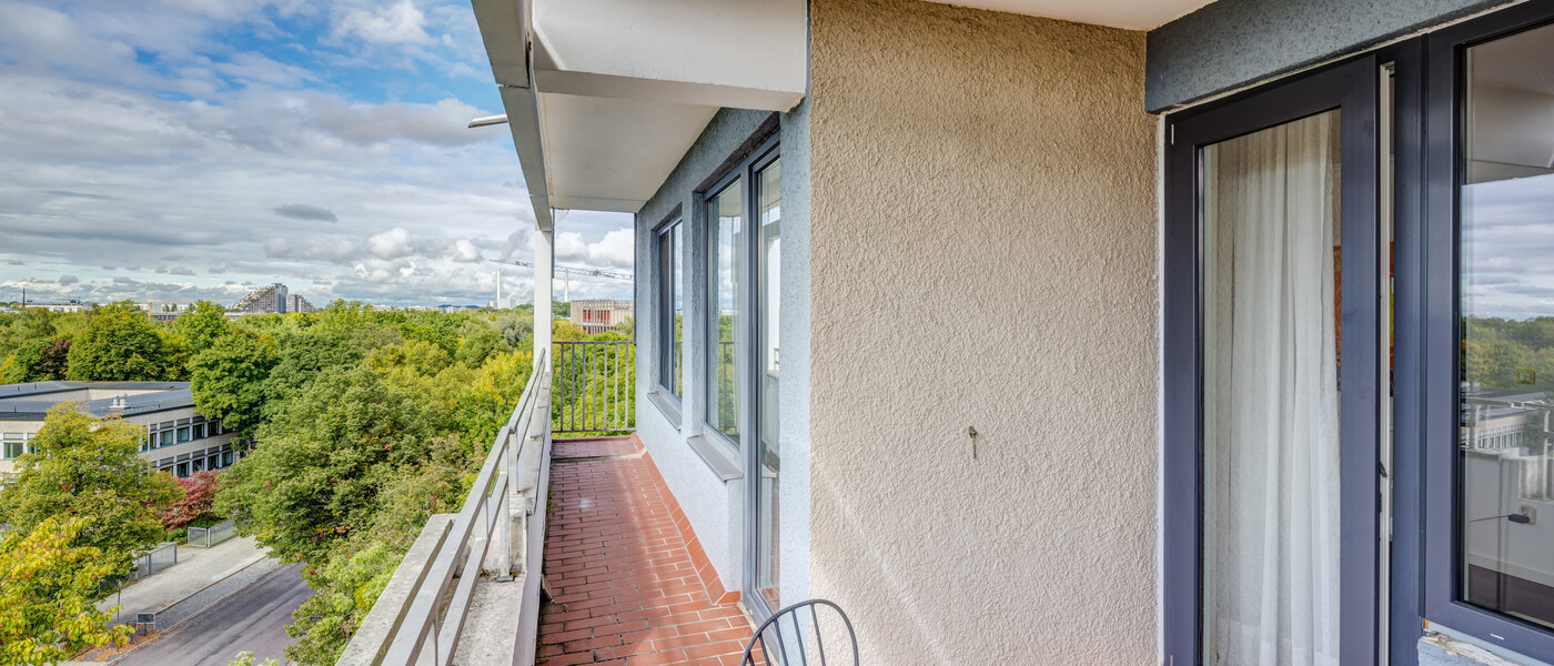 マンション München Bogenhausen 04 ベランダ 53