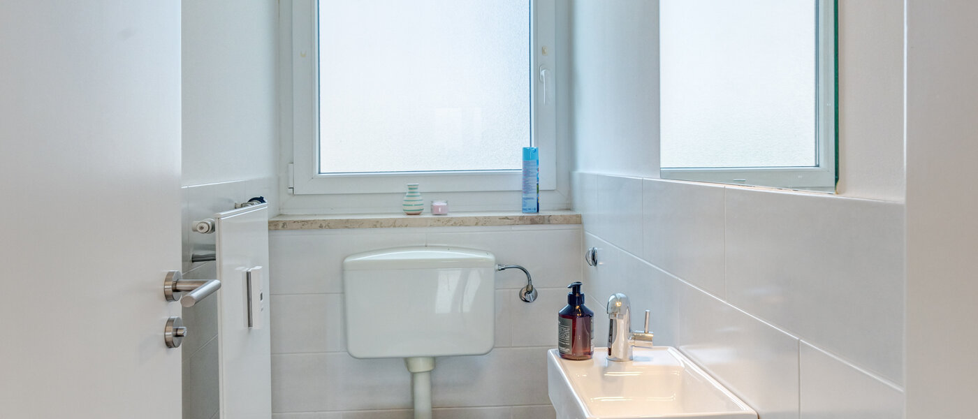 マンション München Bogenhausen 01 ゲスト用 WC 53