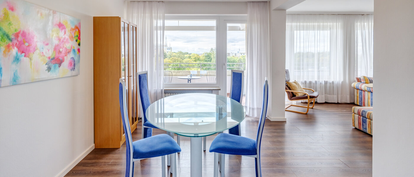 マンション München Bogenhausen 02 ダイニングエリア 53