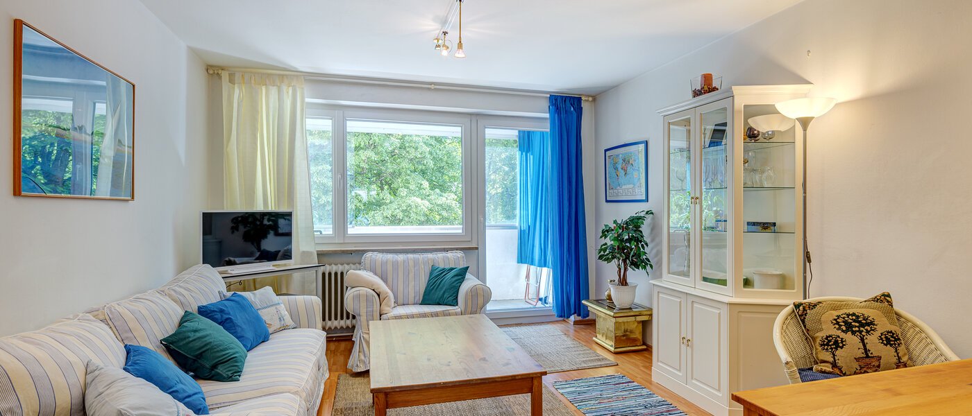 マンション München Fürstenried 01 リビングルーム 5356