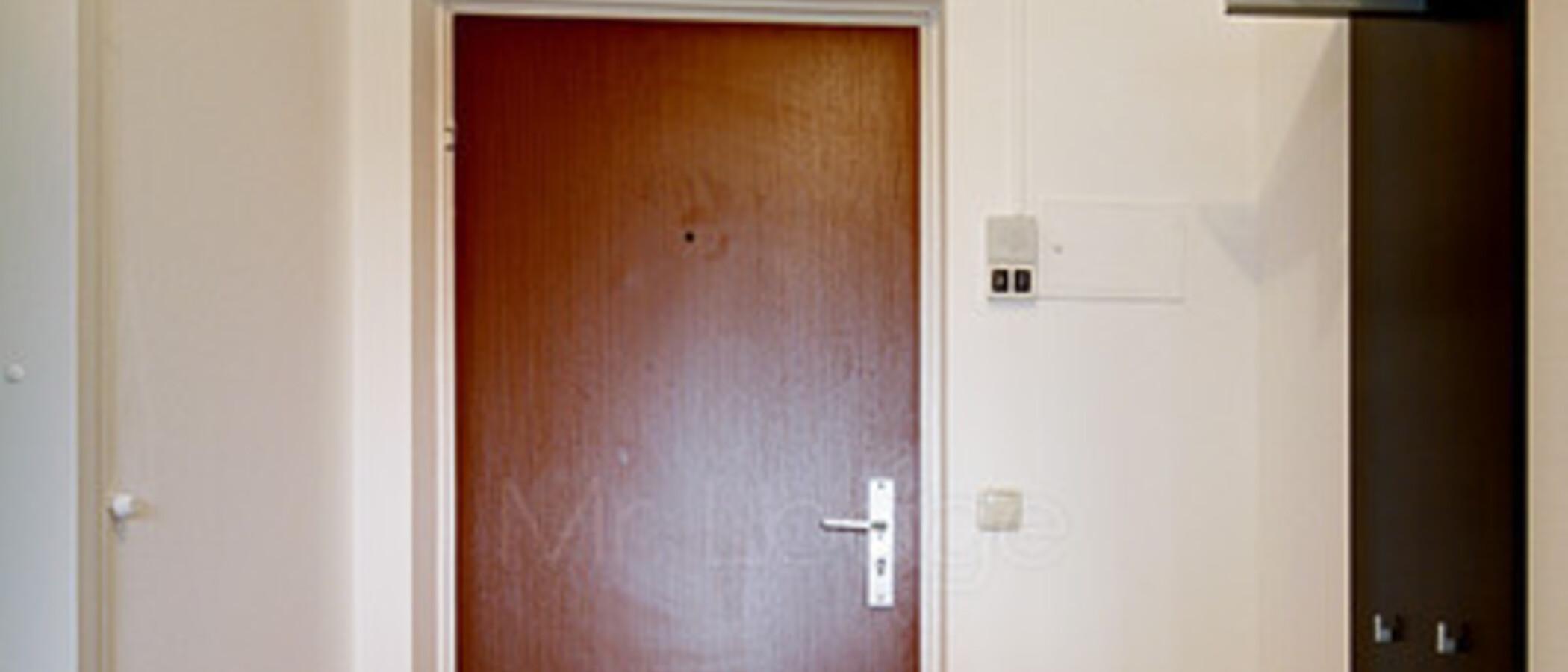 マンション München Schwabing (rechts der Leopoldstraße) 03 玄関入り口 5388
