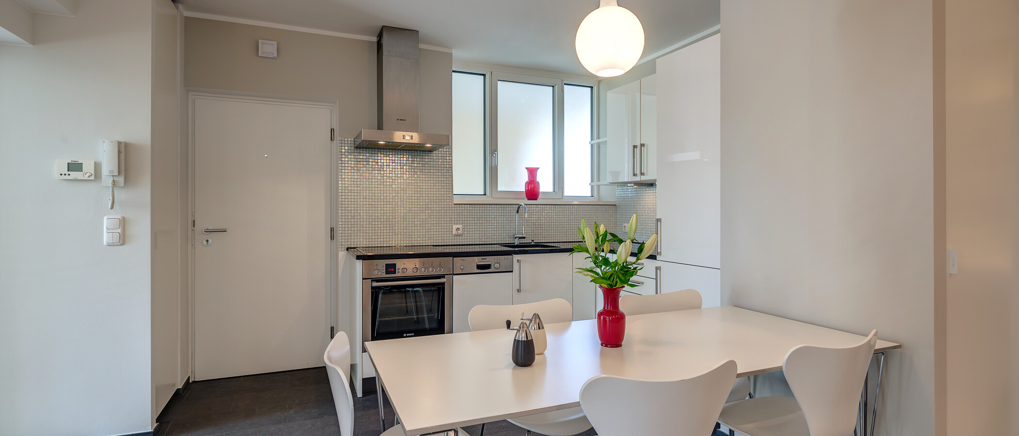 マンション München Schwabing (links der Leopoldstraße) 02 ダイニングエリア 5407