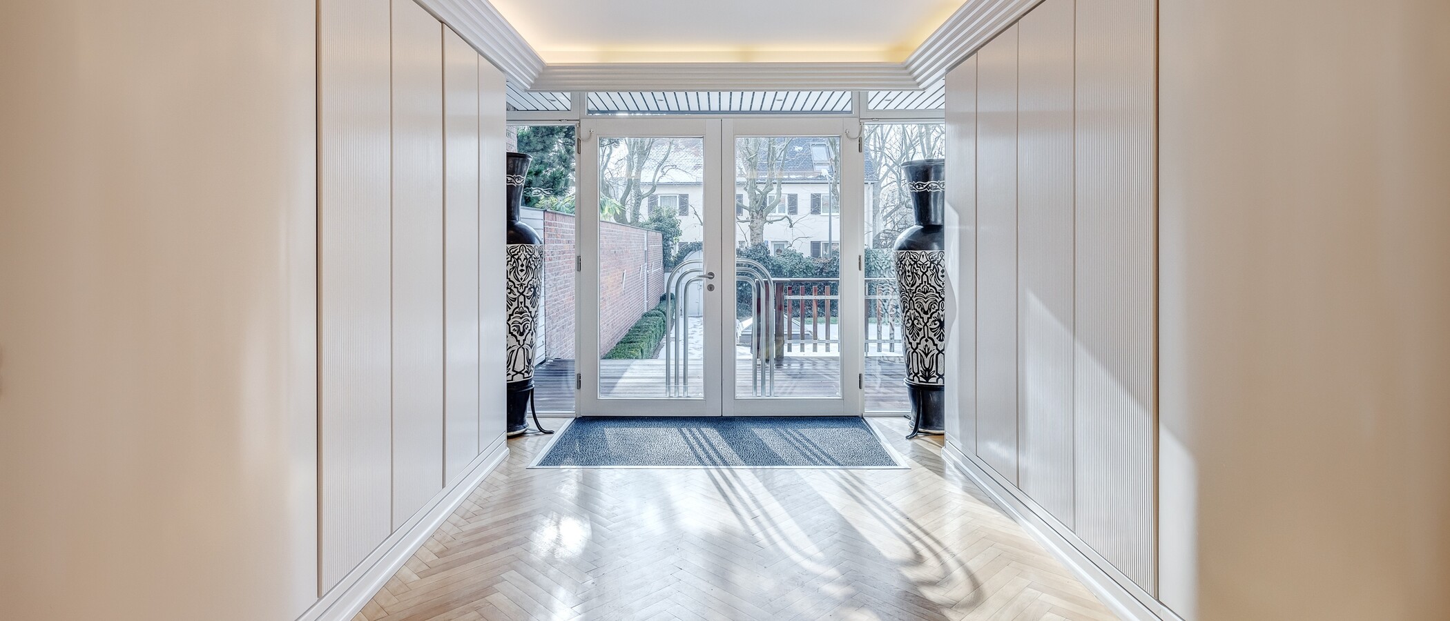 一戸建て München Obermenzing 01 玄関入り口 5436