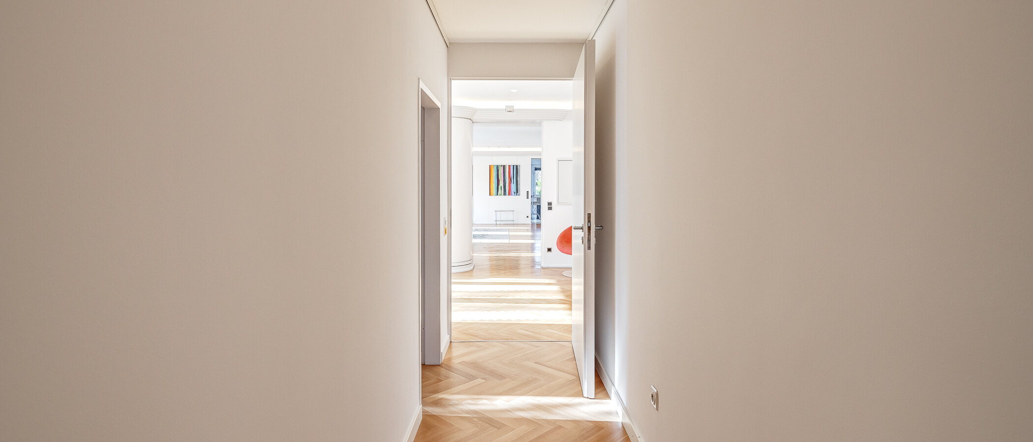 一戸建て München Obermenzing 04 玄関入り口 5436