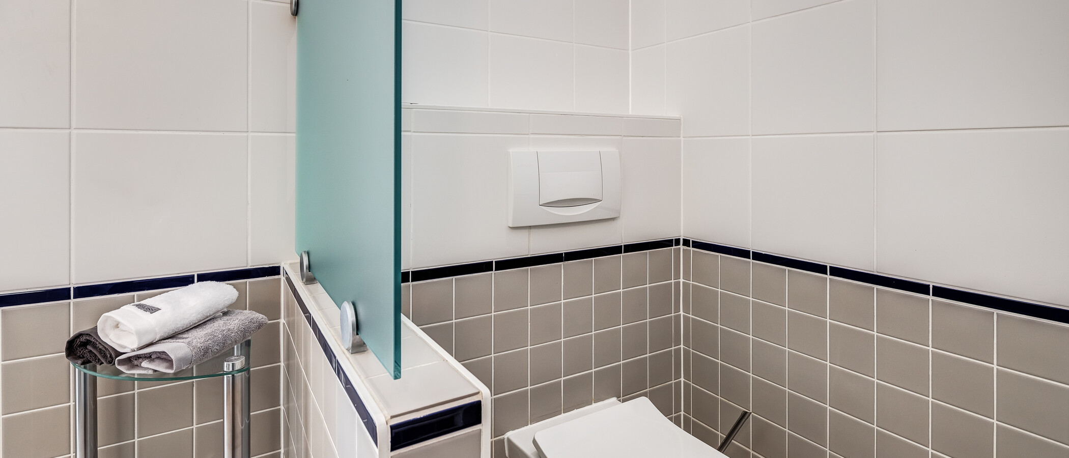 一戸建て München Obermenzing 03 ゲスト用 WC 5436