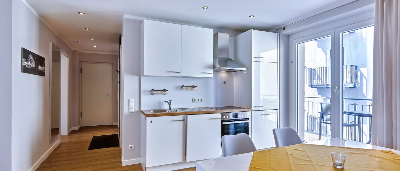 マンション München Schwabing 03 玄関入り口 5558