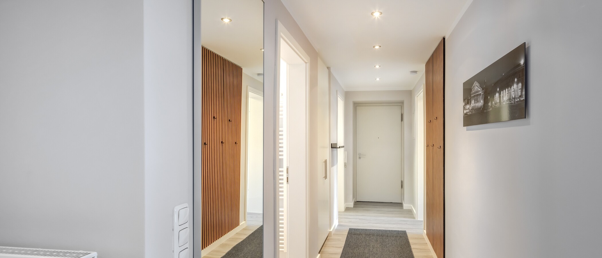 マンション München Schwabing-Nord (zw. Leopoldstraße & Englischen Garten) 01 玄関入り口 5559