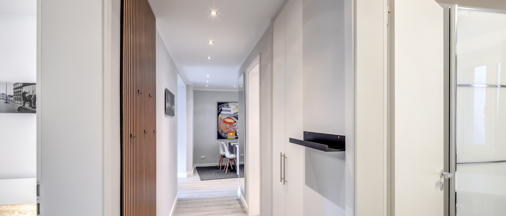 マンション München Schwabing-Nord (zw. Leopoldstraße & Englischen Garten) 02 玄関入り口 5559