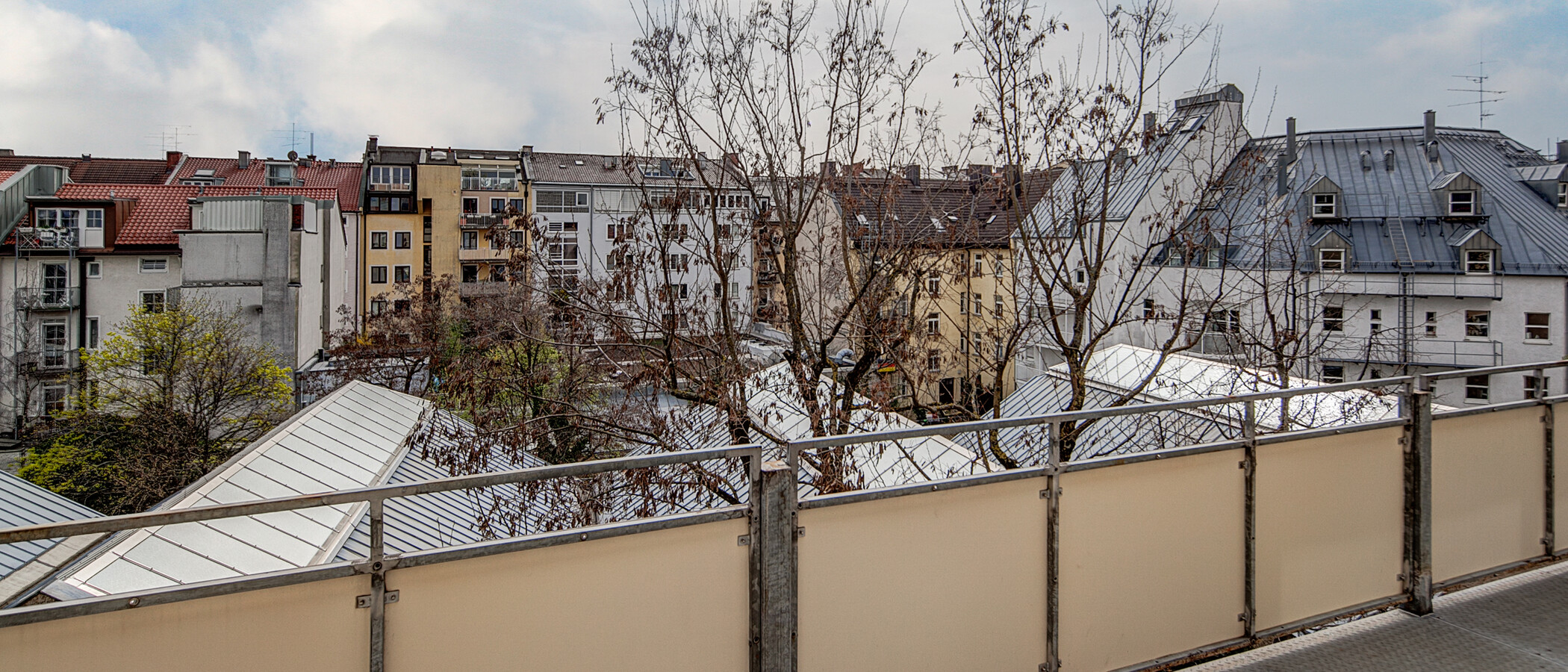 マンション München Schwabing (links der Leopoldstraße) 01 テラス・ポーチ 556