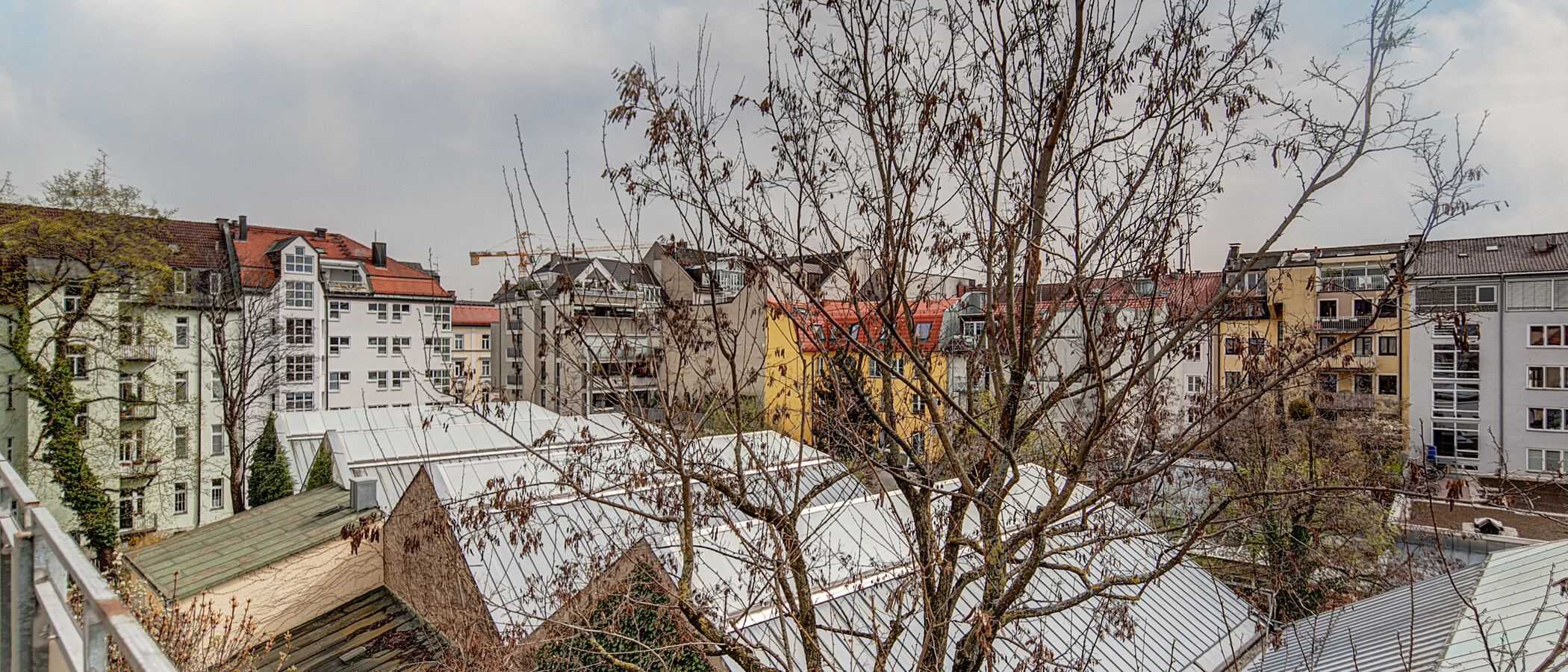 マンション München Schwabing (links der Leopoldstraße) 01 物件からの眺め 556