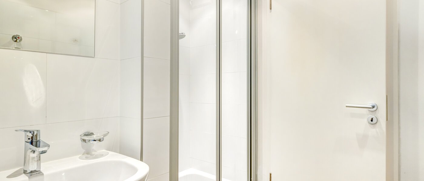 マンション München Schwabing-Nord (zw. Leopoldstraße & Englischen Garten) 01 浴室 5560