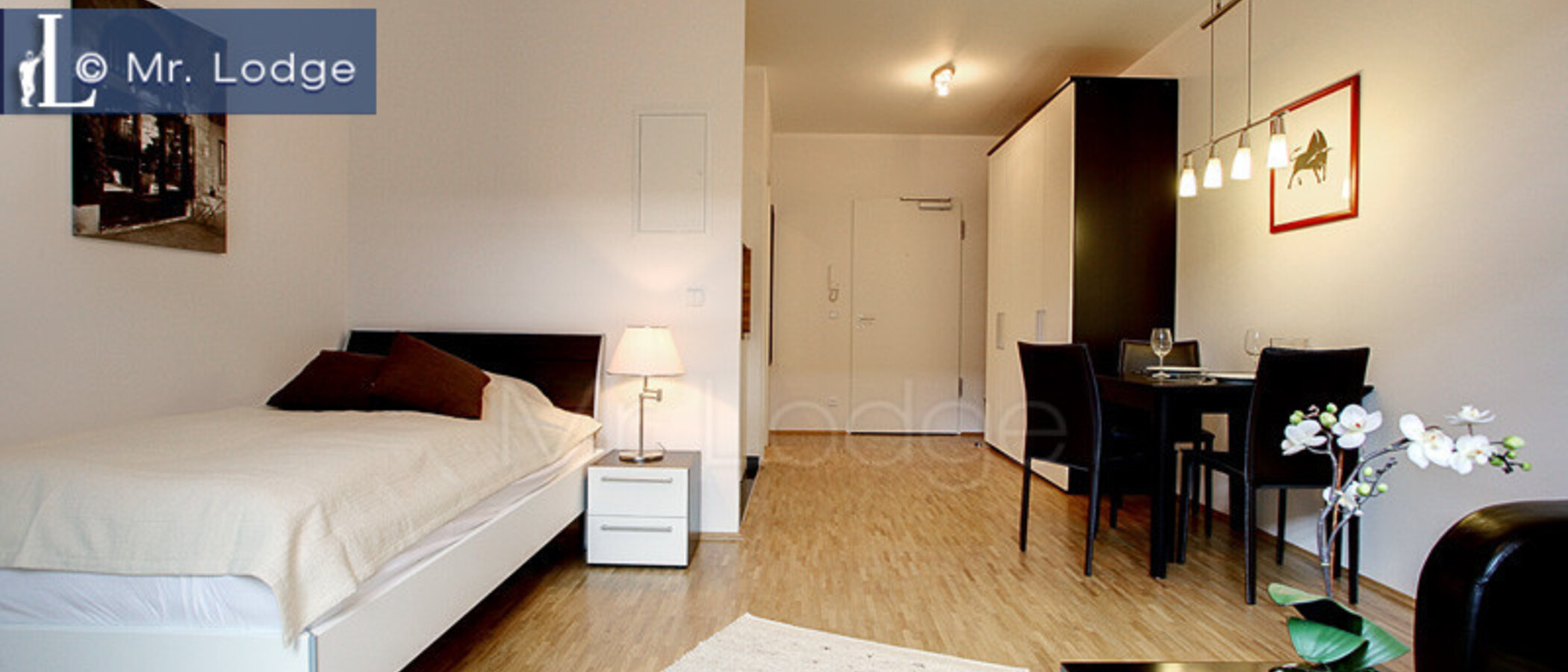 アパルトマン München Schwabing (rechts der Leopoldstraße) 03 リビングルーム 5562