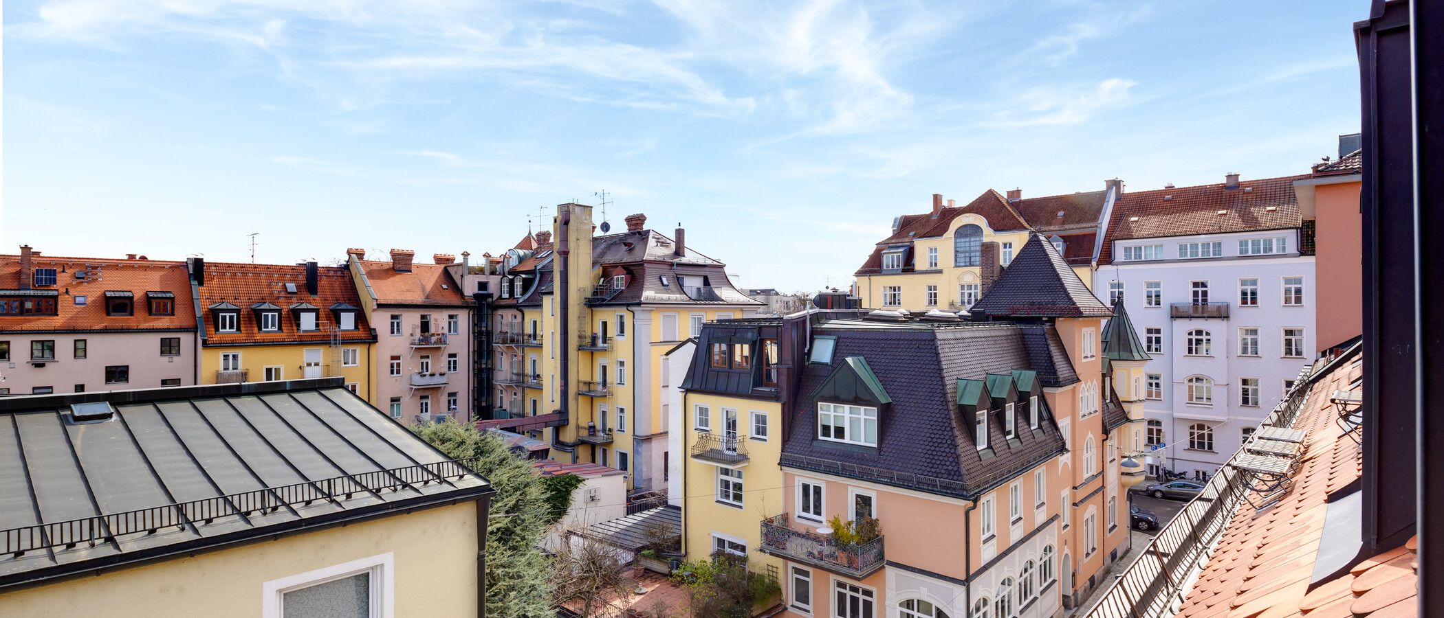 アティック・フラット（屋根裏） München Schwabing 01 物件からの眺め 5576