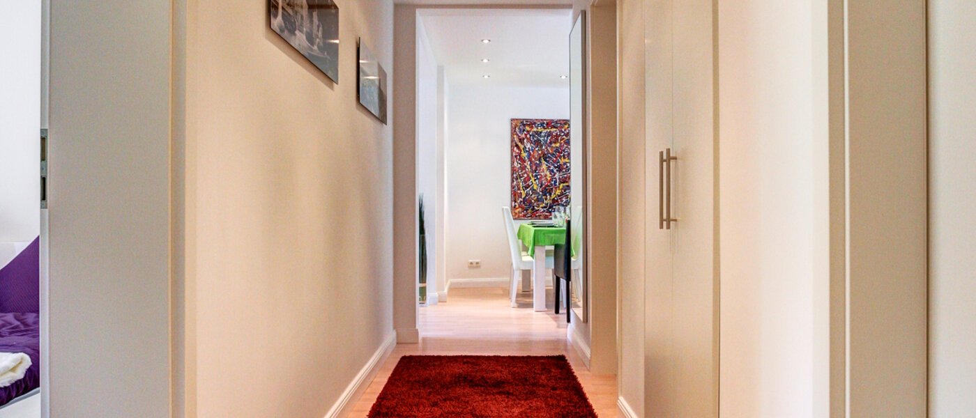 マンション München Schwabing 01 玄関入り口 5588