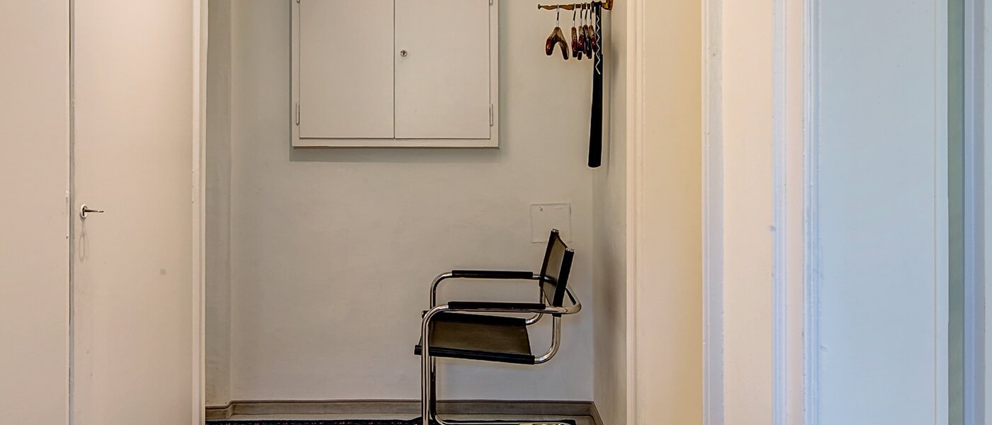 マンション München Maxvorstadt - Universitätsviertel 04 玄関入り口 5607