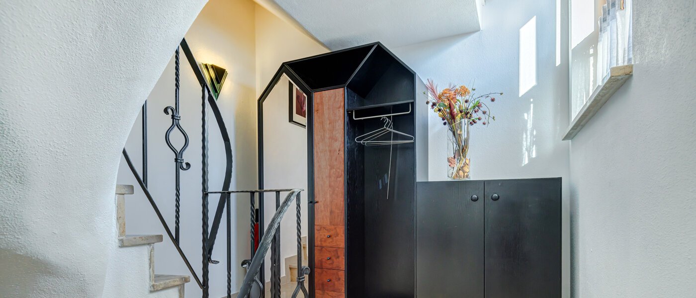 アティック・フラット（屋根裏） München Am Hart 03 玄関入り口 5630