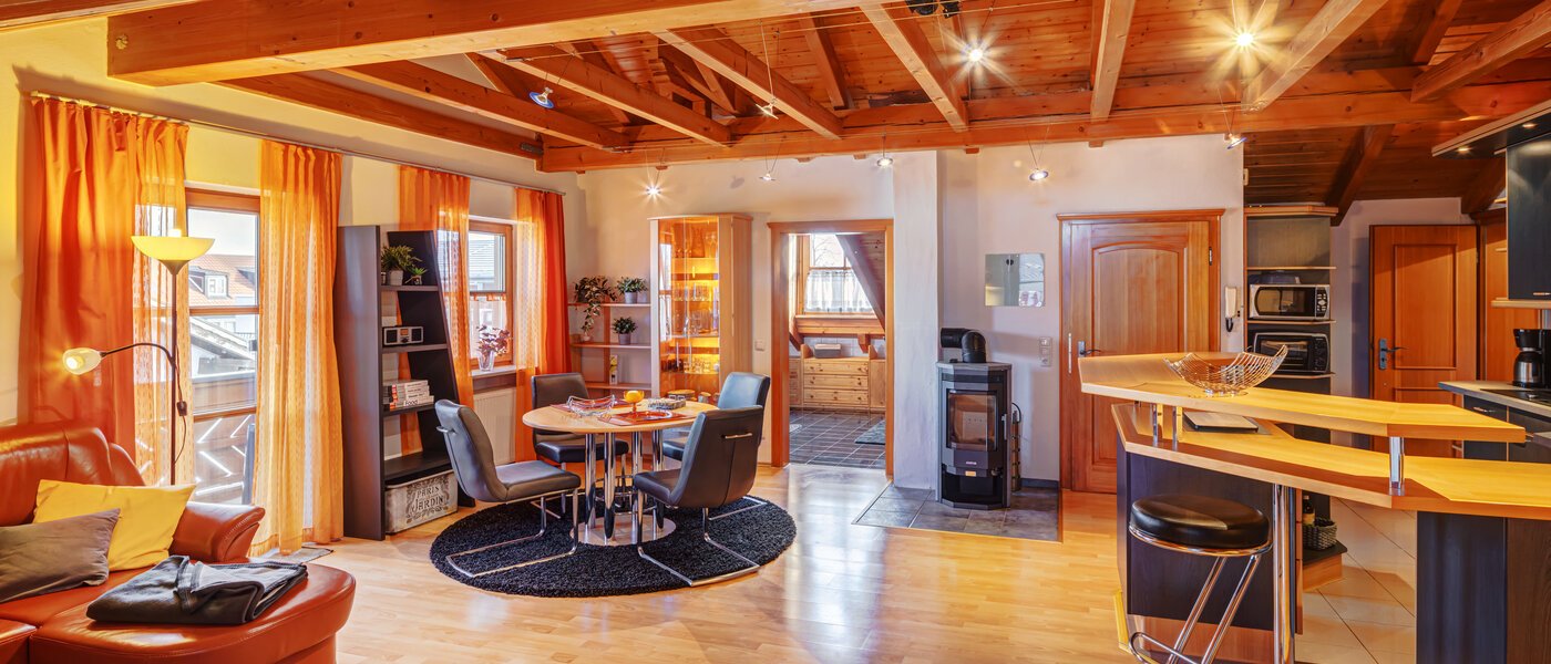 アティック・フラット（屋根裏） München Am Hart 02 リビングエリア 5630