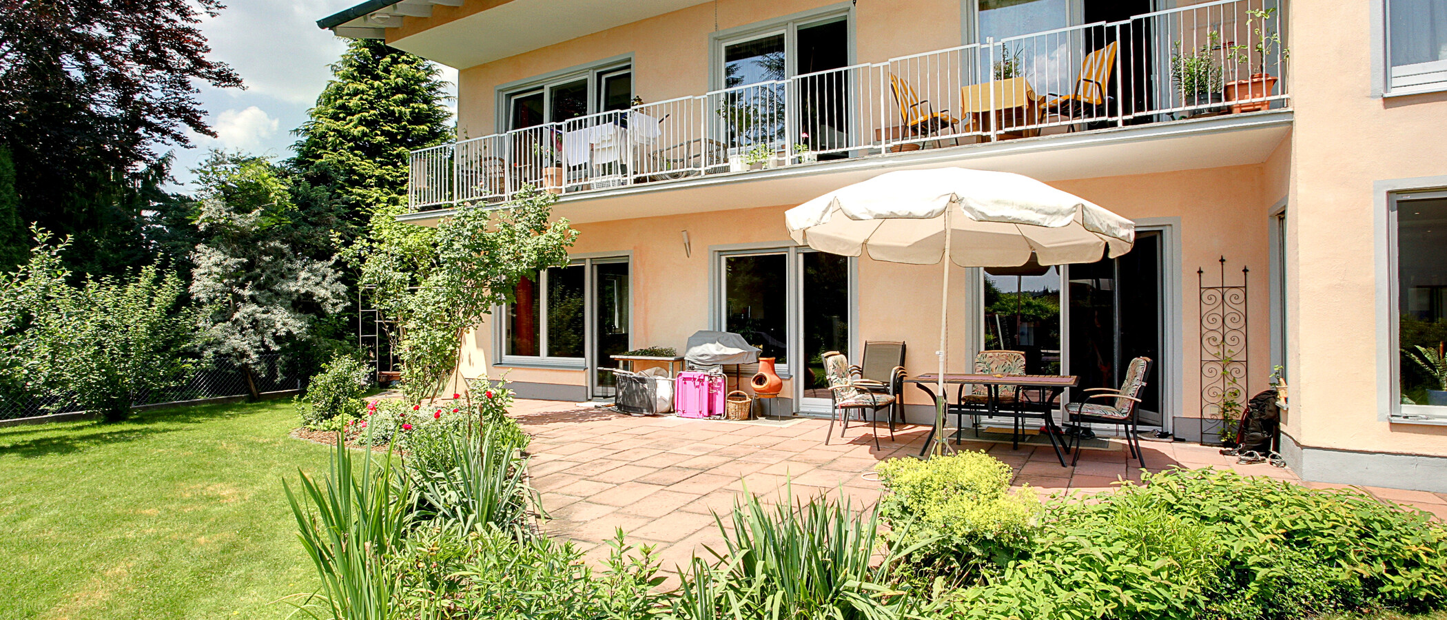 庭付き住宅 Baierbrunn 03 庭 5633