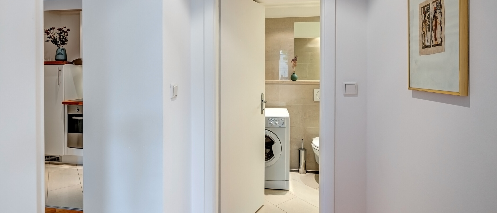 マンション München Haidhausen 04 玄関入り口 5711