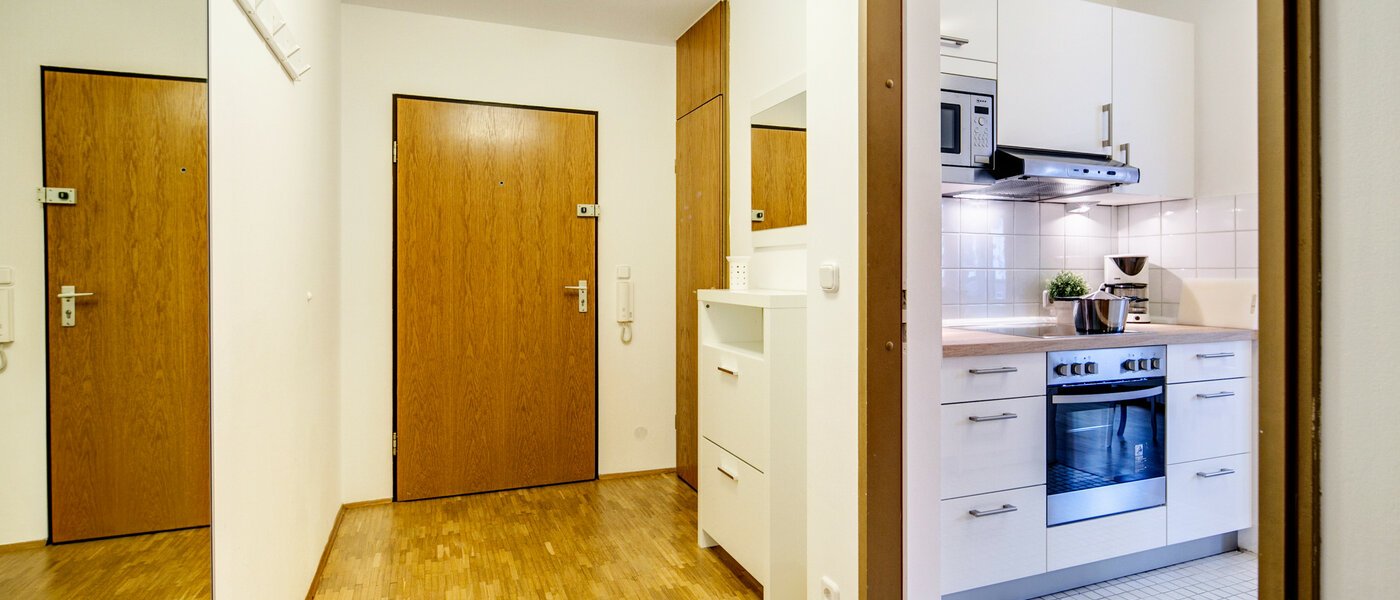 マンション München Maxvorstadt - Westen 02 玄関入り口 572