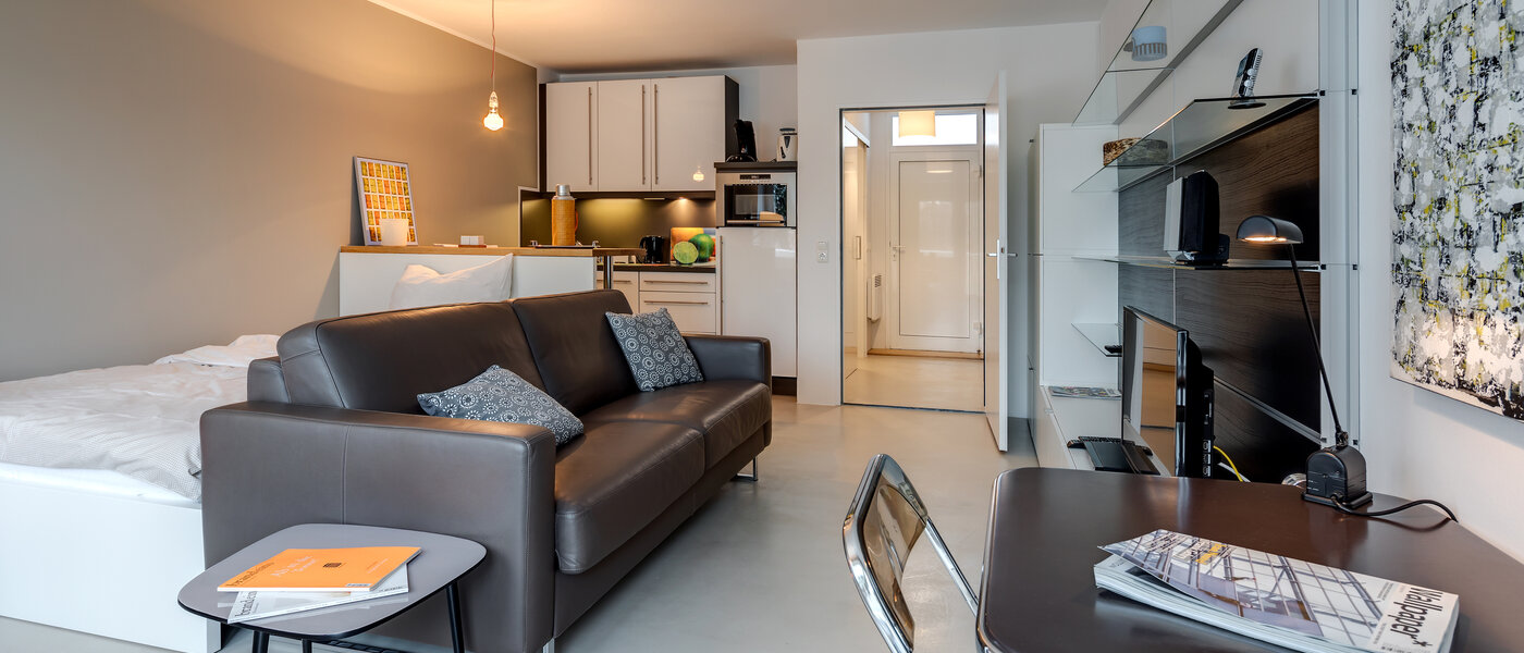 マンション München Schwabing 06 リビングルーム 5794