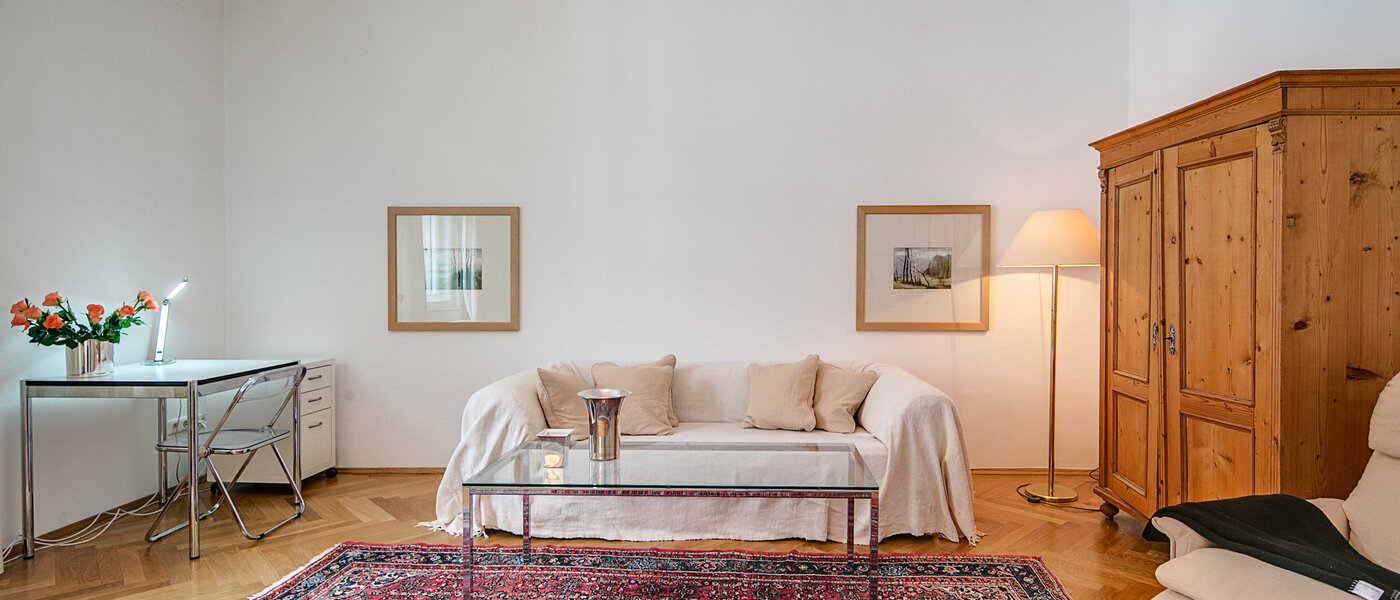 マンション München Schwabing-West (rund um den Bonner Platz) 02 リビングルーム 5818