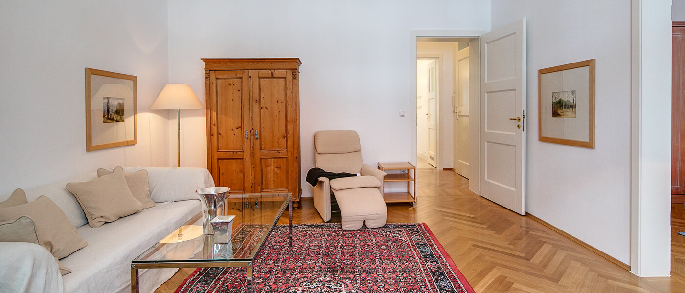 マンション München Schwabing-West (rund um den Bonner Platz) 03 リビングルーム 5818